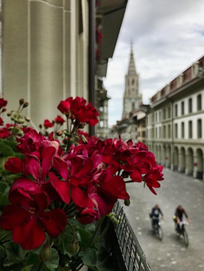 Historical, Bright & Beautiful In Old City - 3Rd Floor 베른 외부 사진